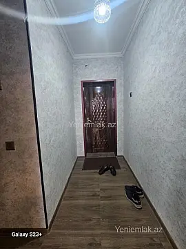 Satılır 1 otaqlı köhnə tikili 32 m²