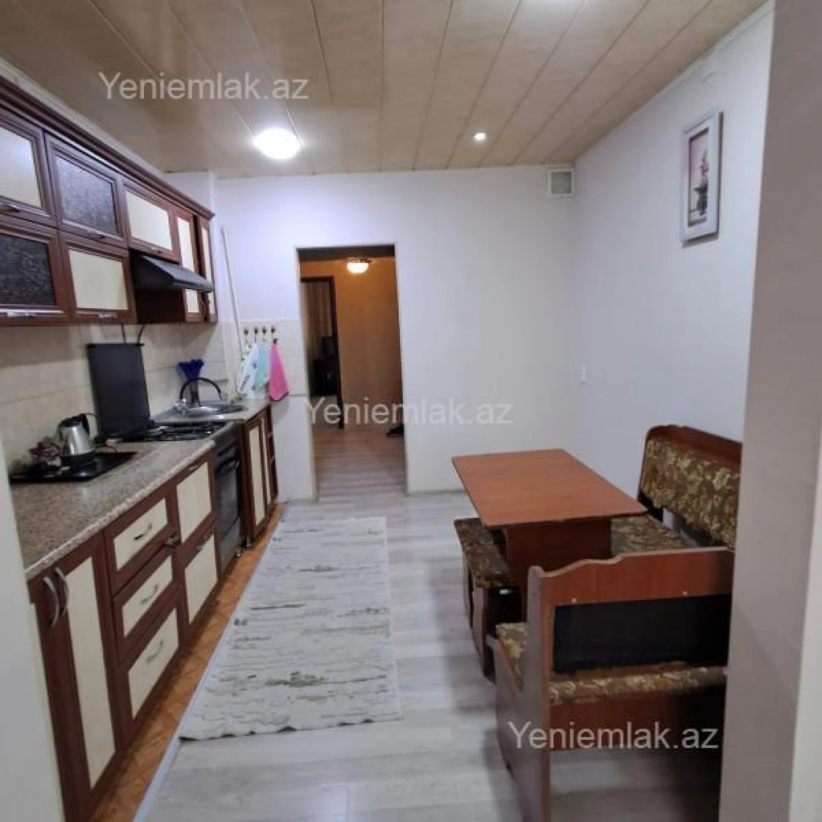 Satılır 3 otaqlı köhnə tikili 80 m²