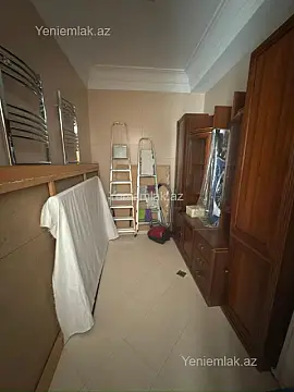 Satılır 4 otaqlı yeni tikili 250 m²