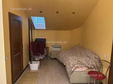 Satılır 2 otaqlı köhnə tikili 45 m²