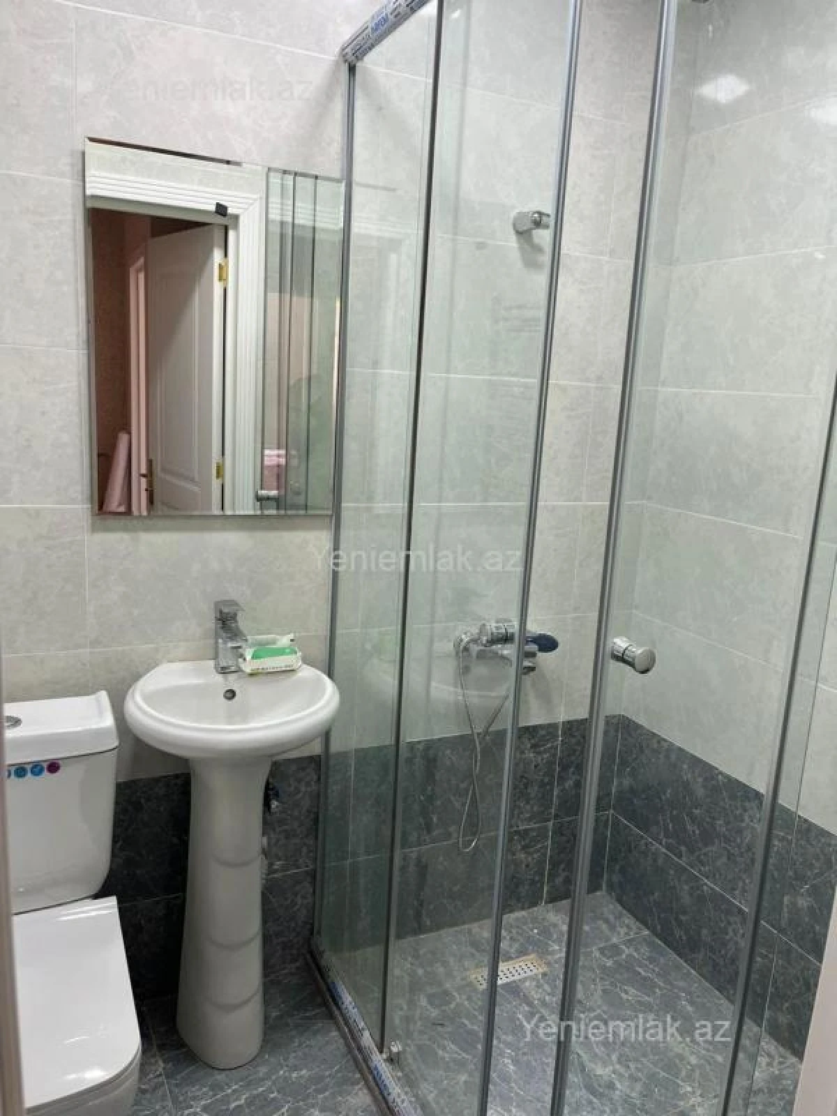 Satılır 3 otaqlı yeni tikili 106 m²