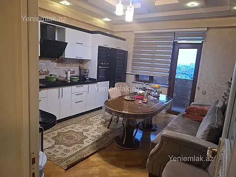 Satılır 3 otaqlı yeni tikili 125 m²