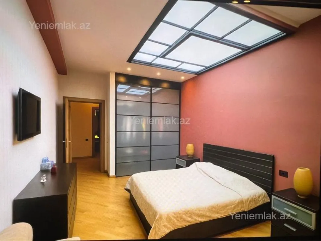 Satılır 4 otaqlı yeni tikili 205 m²