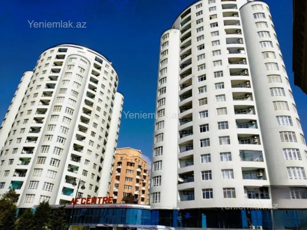 Satılır 4 otaqlı yeni tikili 205 m²
