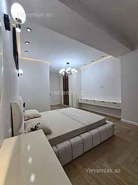 Satılır 3 otaqlı yeni tikili 135 m²