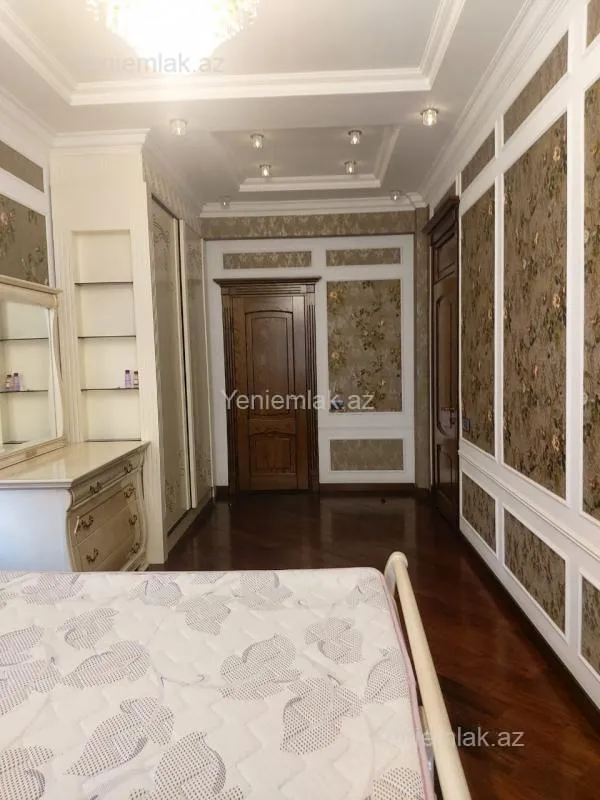 Satılır 3 otaqlı yeni tikili 156 m²