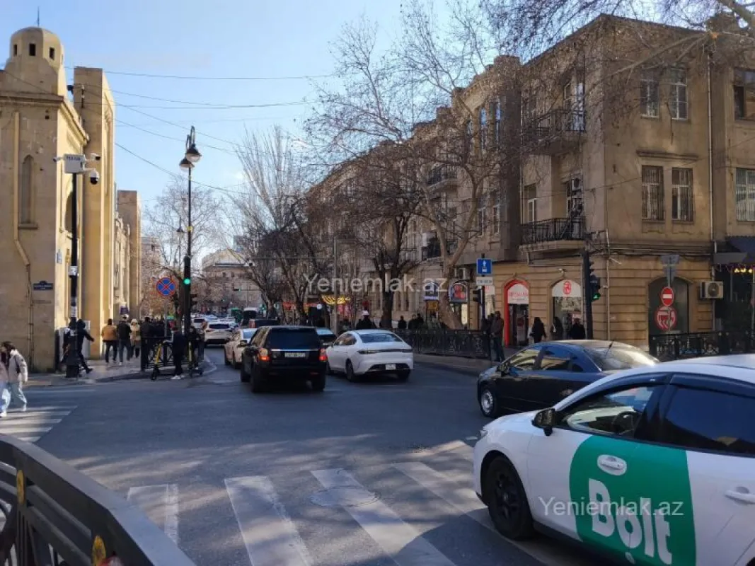 Satılır 2 otaqlı obyekt 31.5 m²