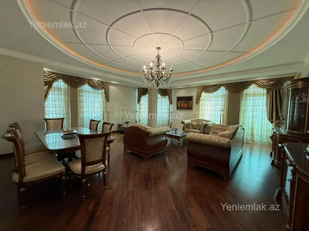 Satılır 4 otaqlı yeni tikili 200 m²