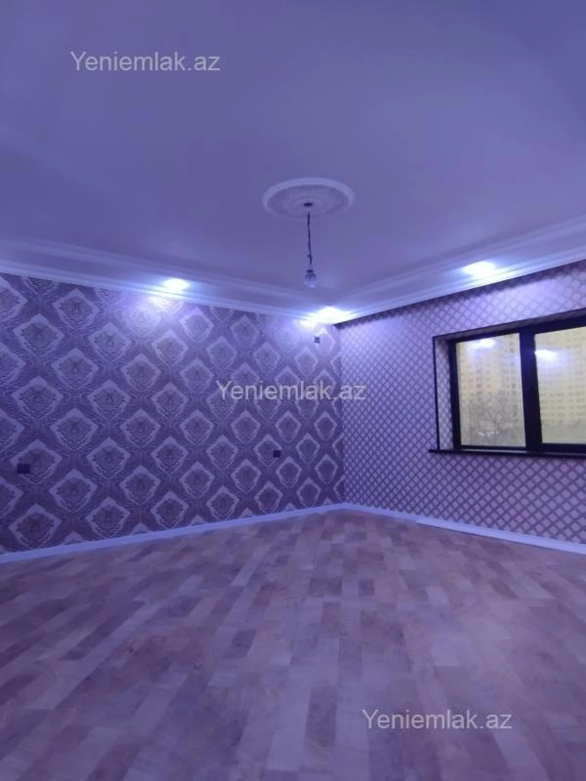 Satılır 6 otaqlı həyət evi 300 m²