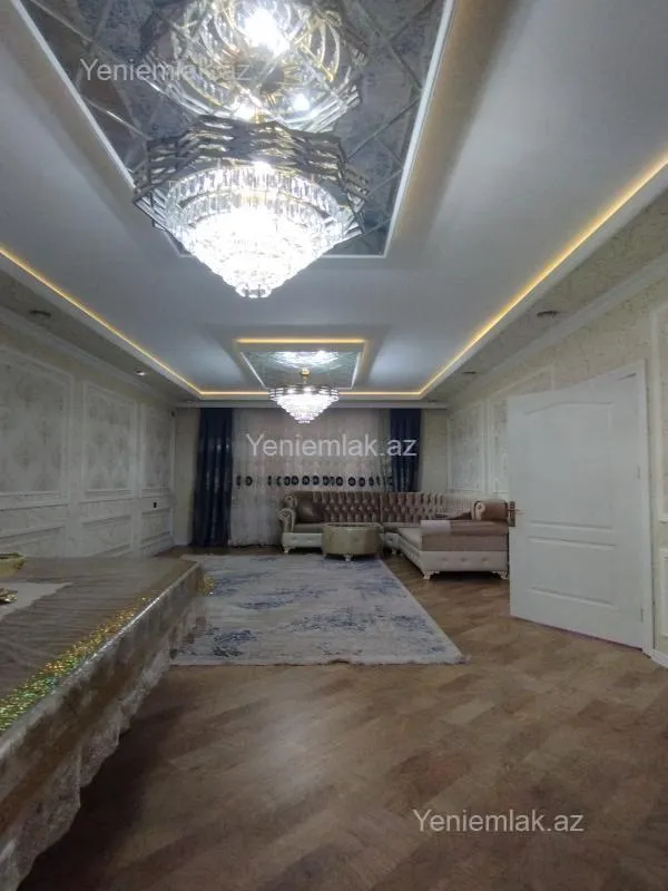 Satılır 6 otaqlı həyət evi 300 m²