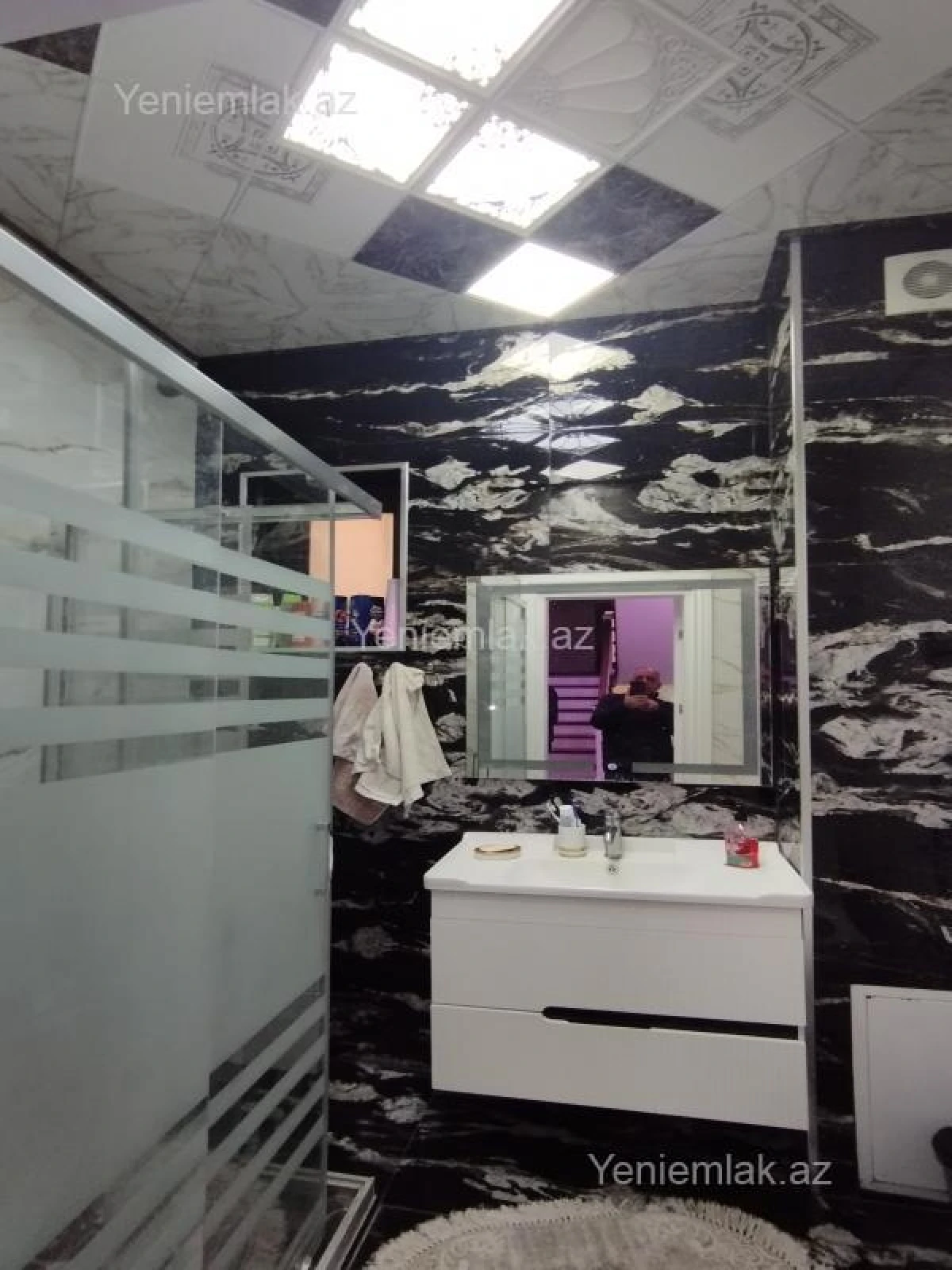 Satılır 6 otaqlı həyət evi 300 m²