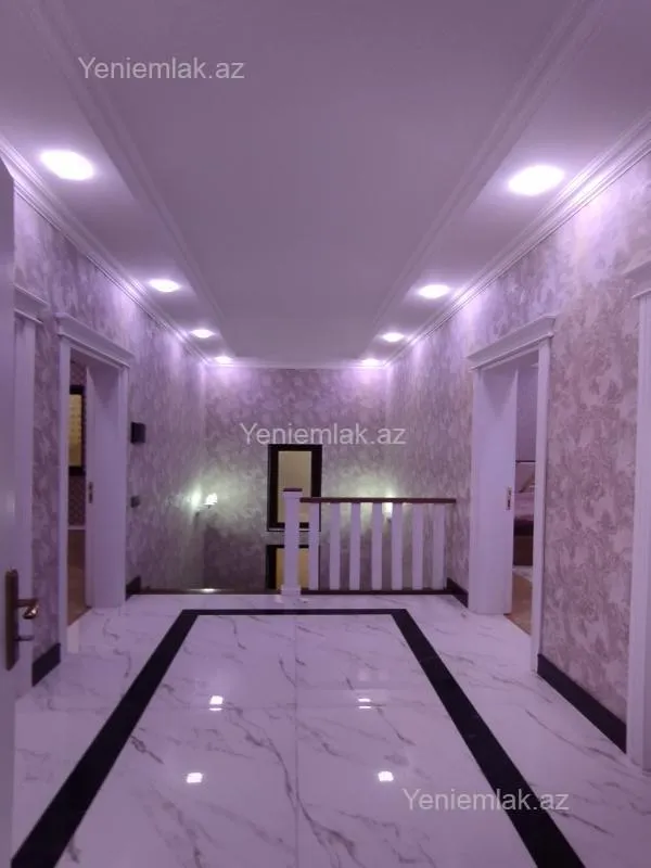 Satılır 6 otaqlı həyət evi 300 m²