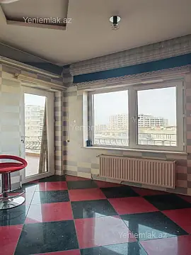 Satılır 4 otaqlı yeni tikili 180 m²