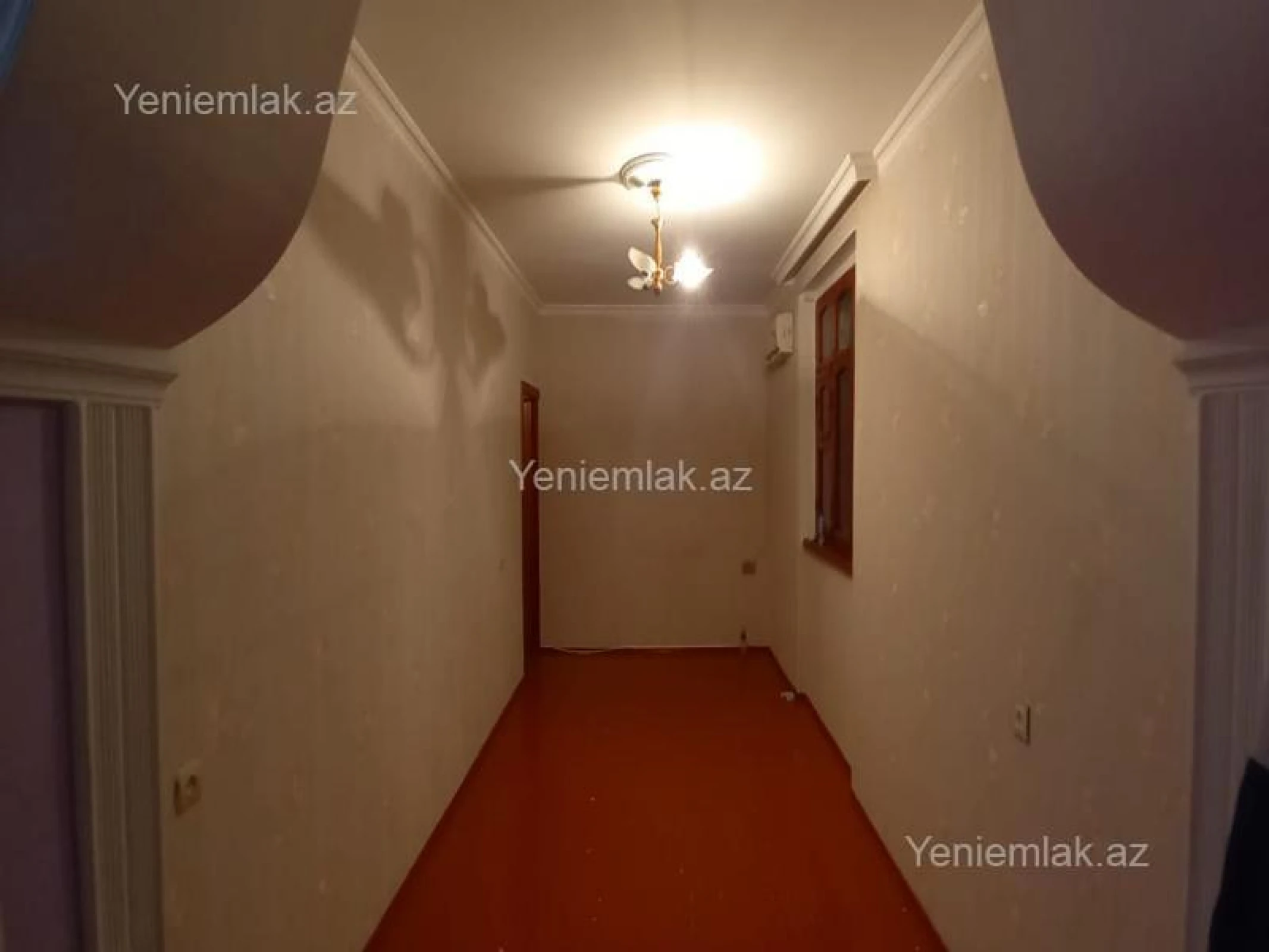 Satılır 1 otaqlı köhnə tikili 36 m²