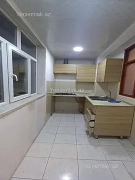 Satılır 1 otaqlı köhnə tikili 36 m²