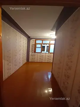 Satılır 1 otaqlı köhnə tikili 36 m²