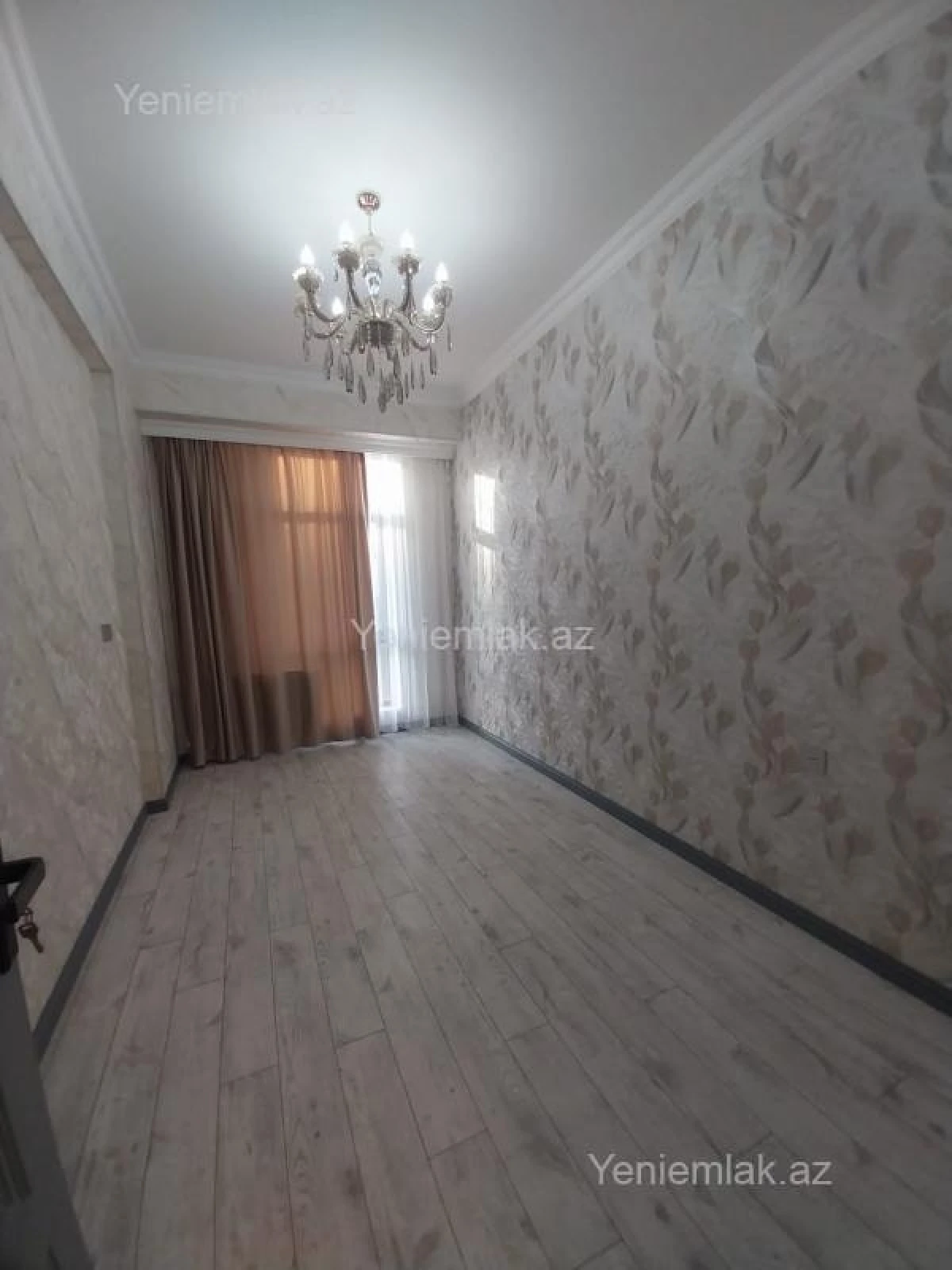 Satılır 2 otaqlı yeni tikili 70 m²