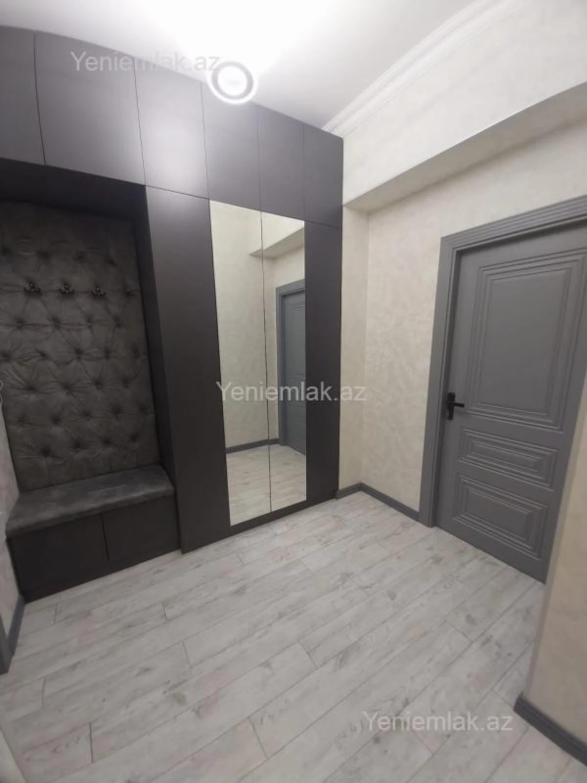Satılır 2 otaqlı yeni tikili 70 m²