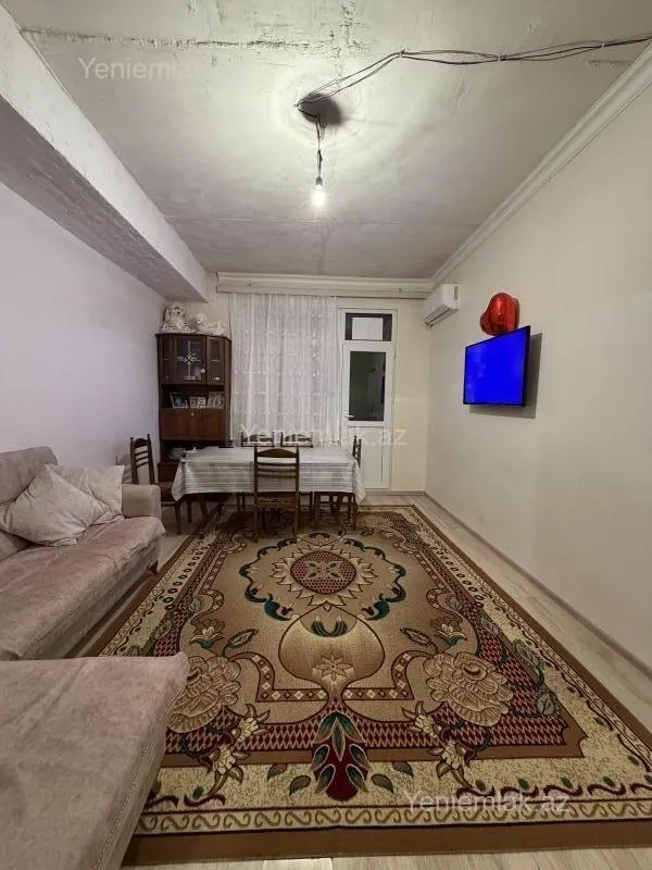 Satılır 3 otaqlı yeni tikili 60 m²
