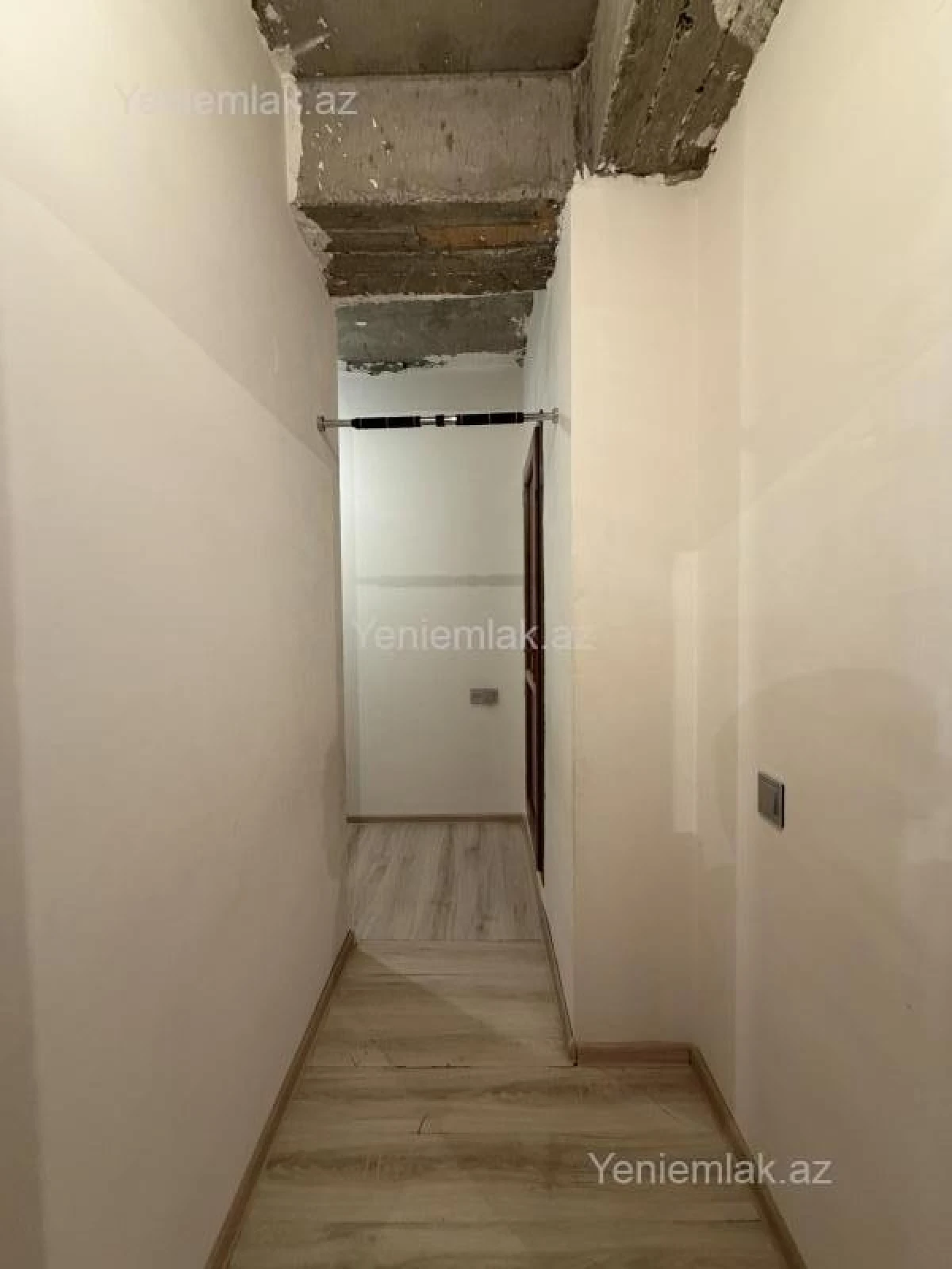 Satılır 3 otaqlı yeni tikili 60 m²