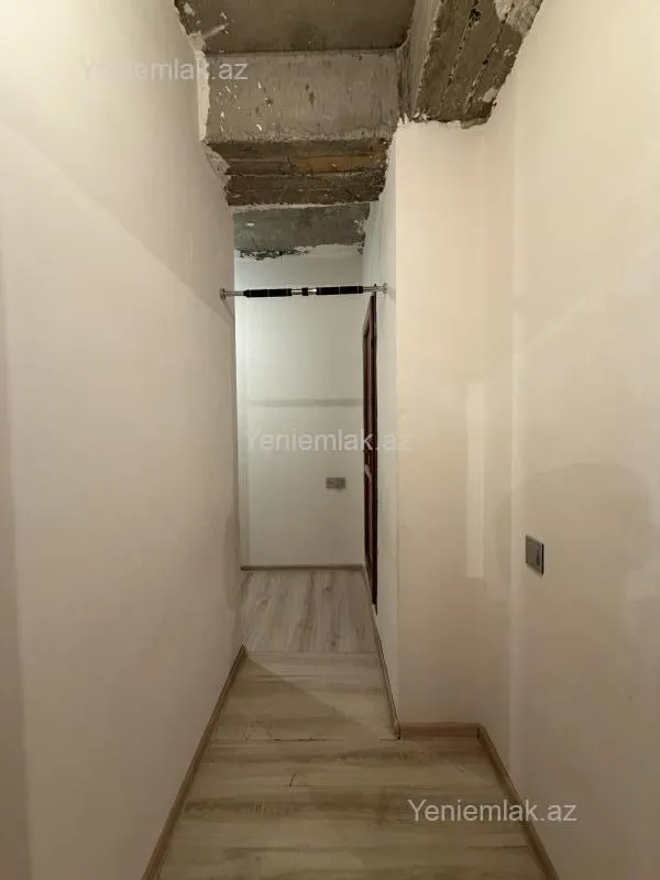 Satılır 3 otaqlı yeni tikili 60 m²