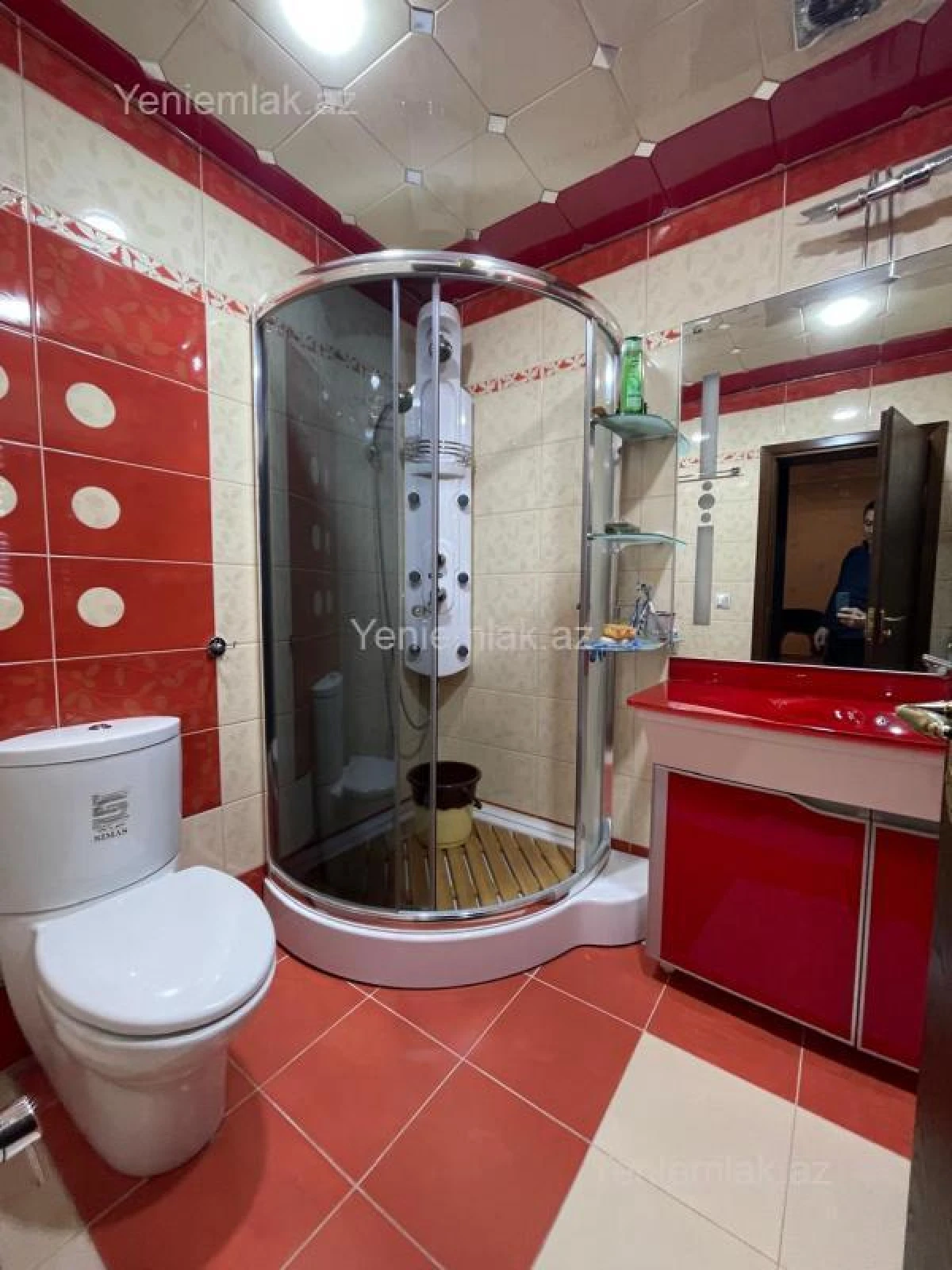 Satılır 4 otaqlı yeni tikili 186 m²