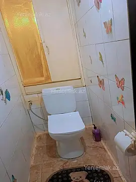 Satılır 2 otaqlı köhnə tikili 65 m²