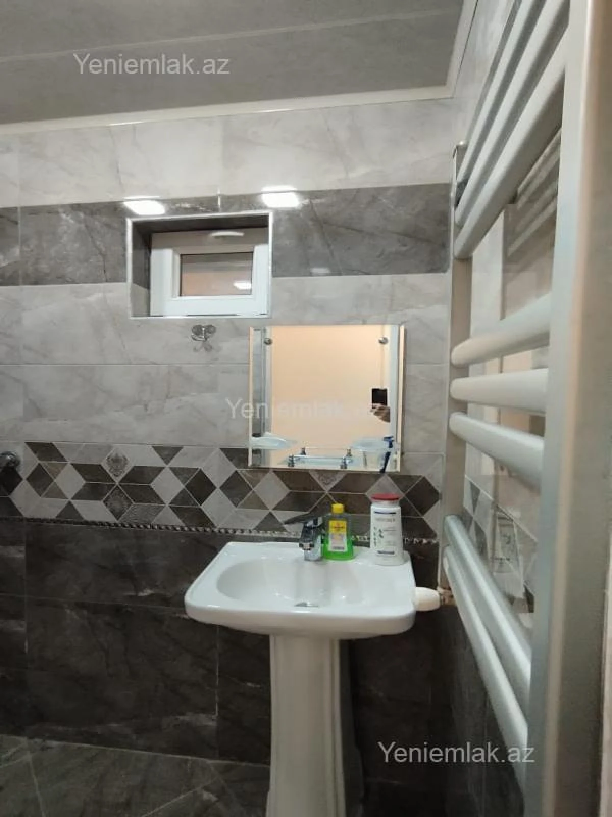 Satılır 2 otaqlı həyət evi 50 m²