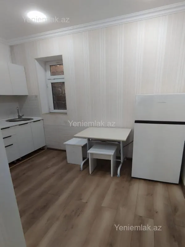 Satılır 2 otaqlı həyət evi 50 m²