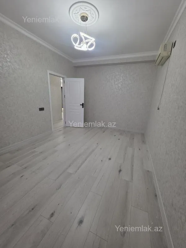 Satılır 3 otaqlı yeni tikili 90 m²