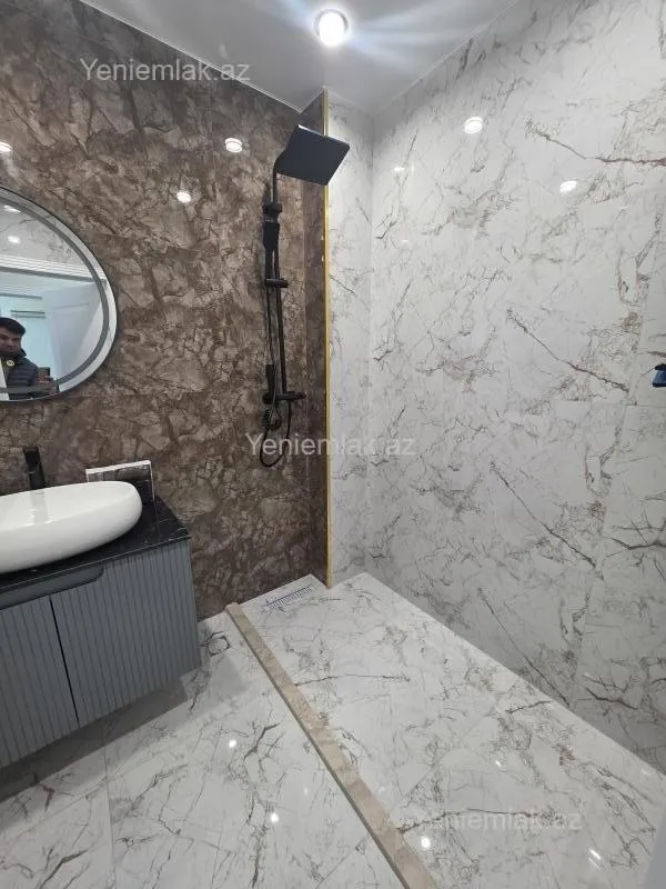 Satılır 3 otaqlı yeni tikili 90 m²