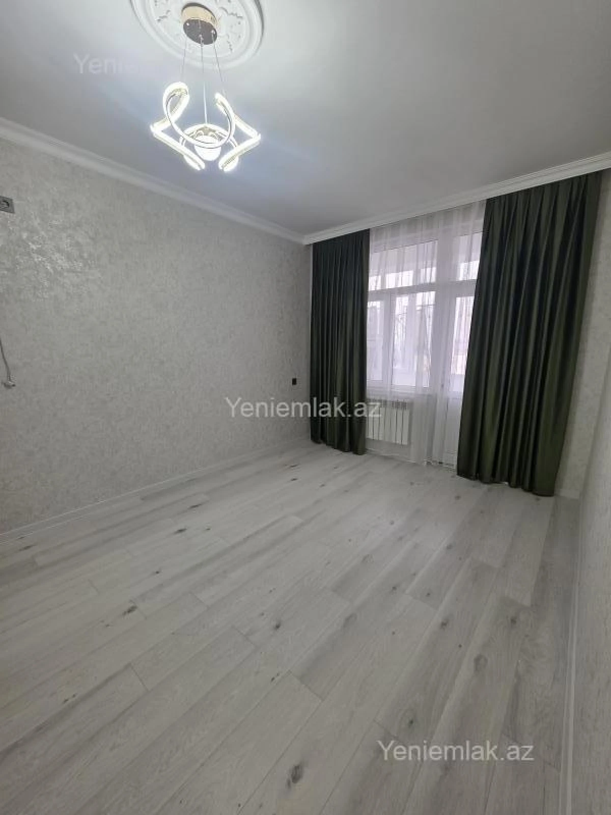 Satılır 3 otaqlı yeni tikili 90 m²