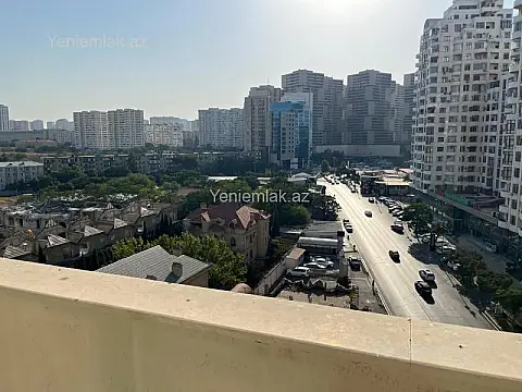 Satılır 3 otaqlı yeni tikili 217 m²