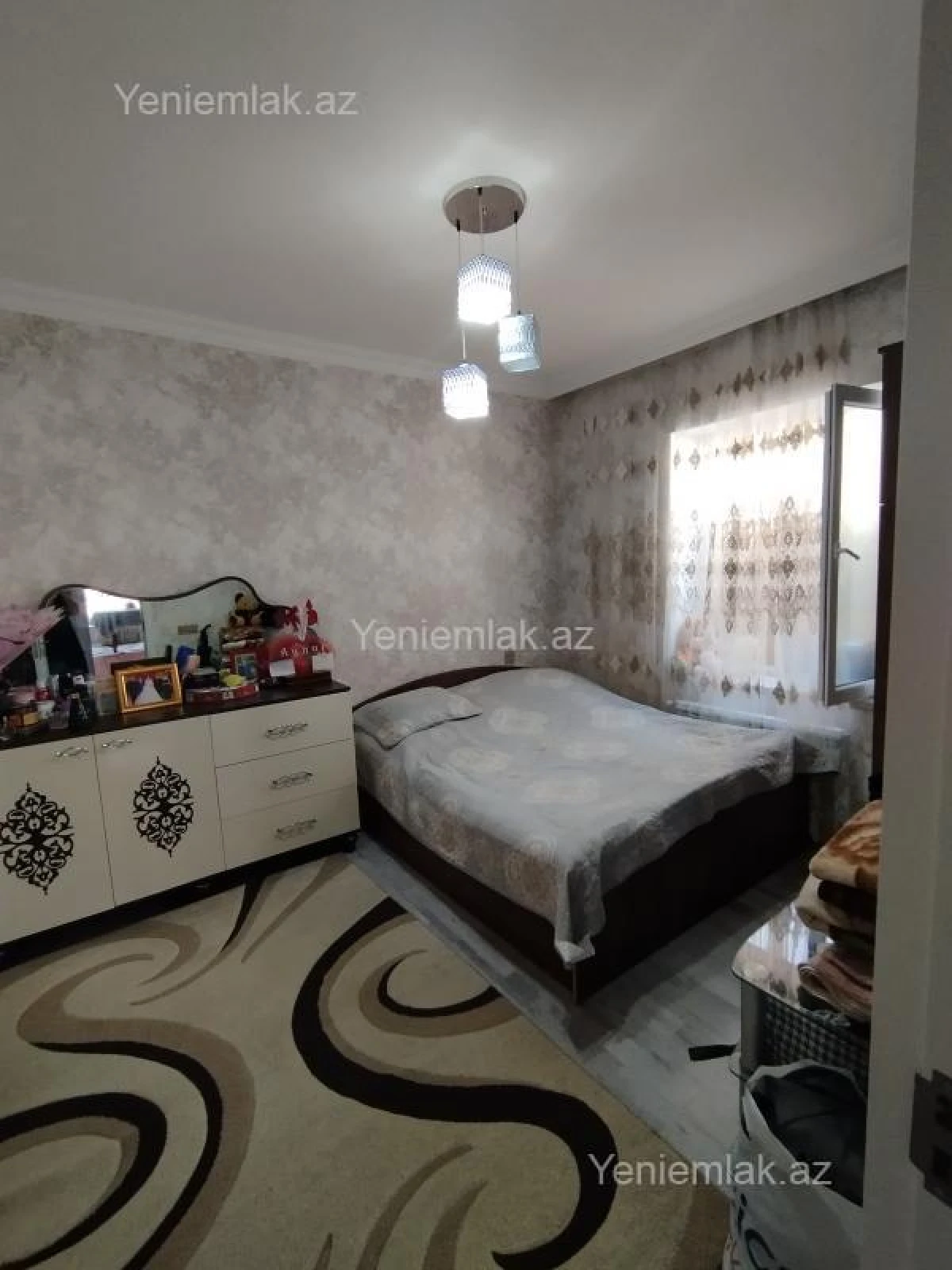Satılır 3 otaqlı həyət evi 80 m²