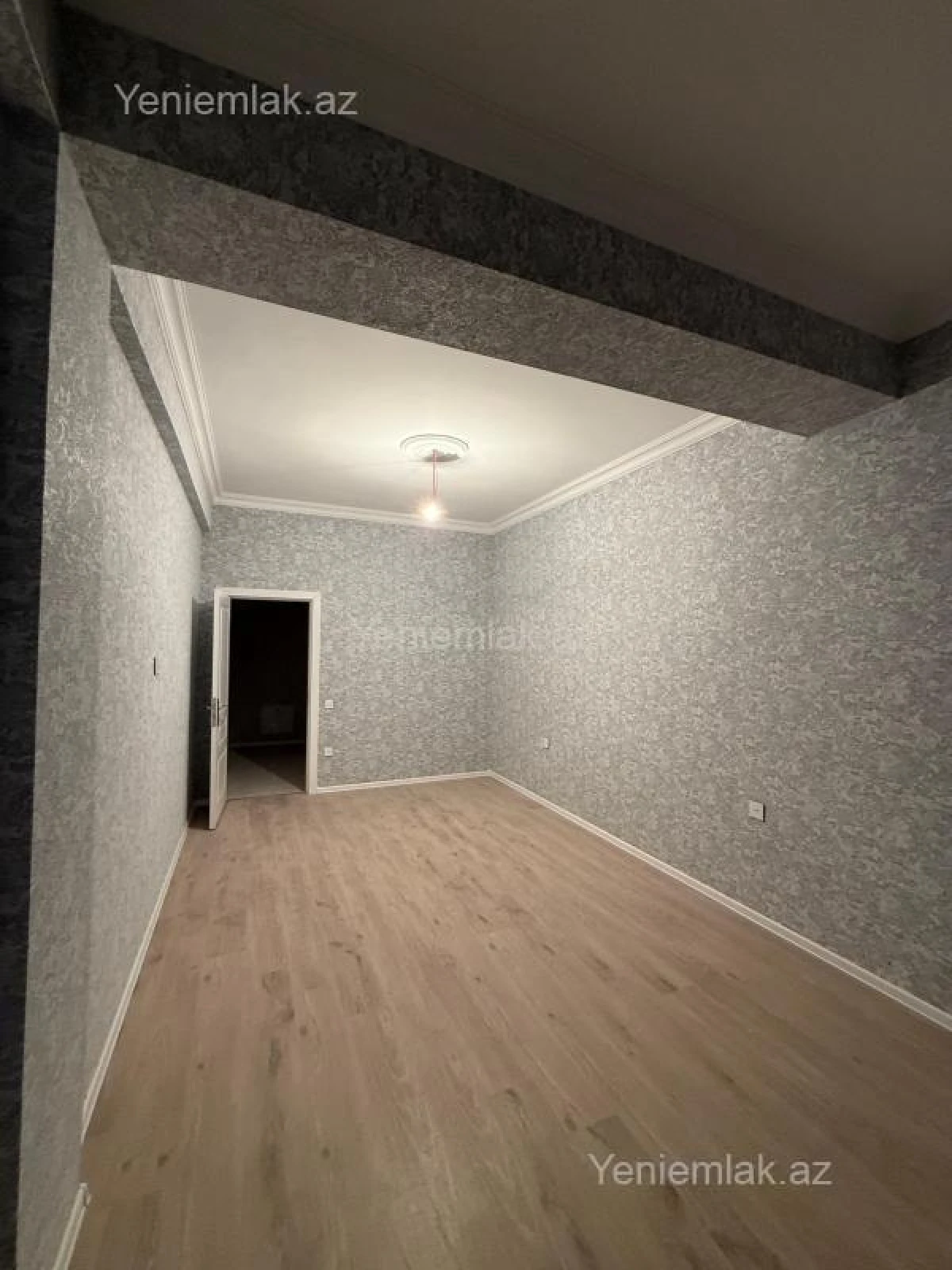 Satılır 2 otaqlı yeni tikili 95 m²