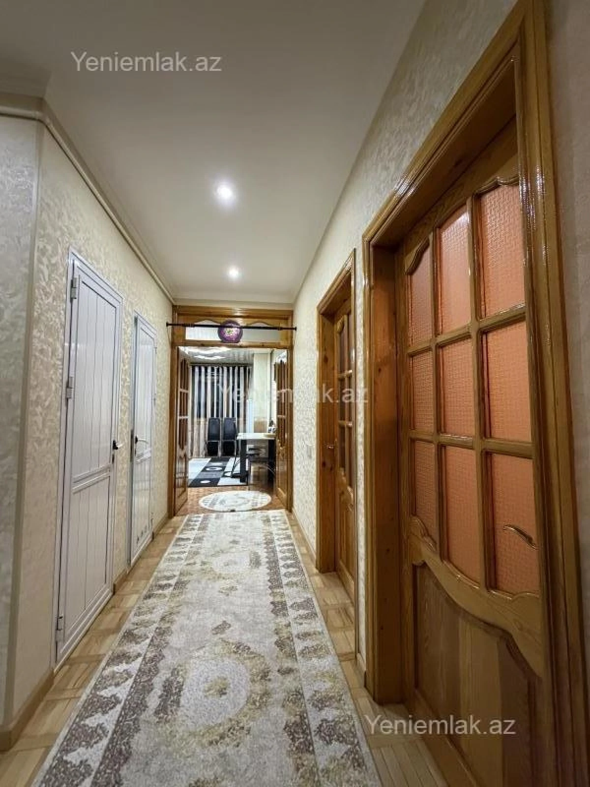 Satılır 3 otaqlı köhnə tikili 90 m²