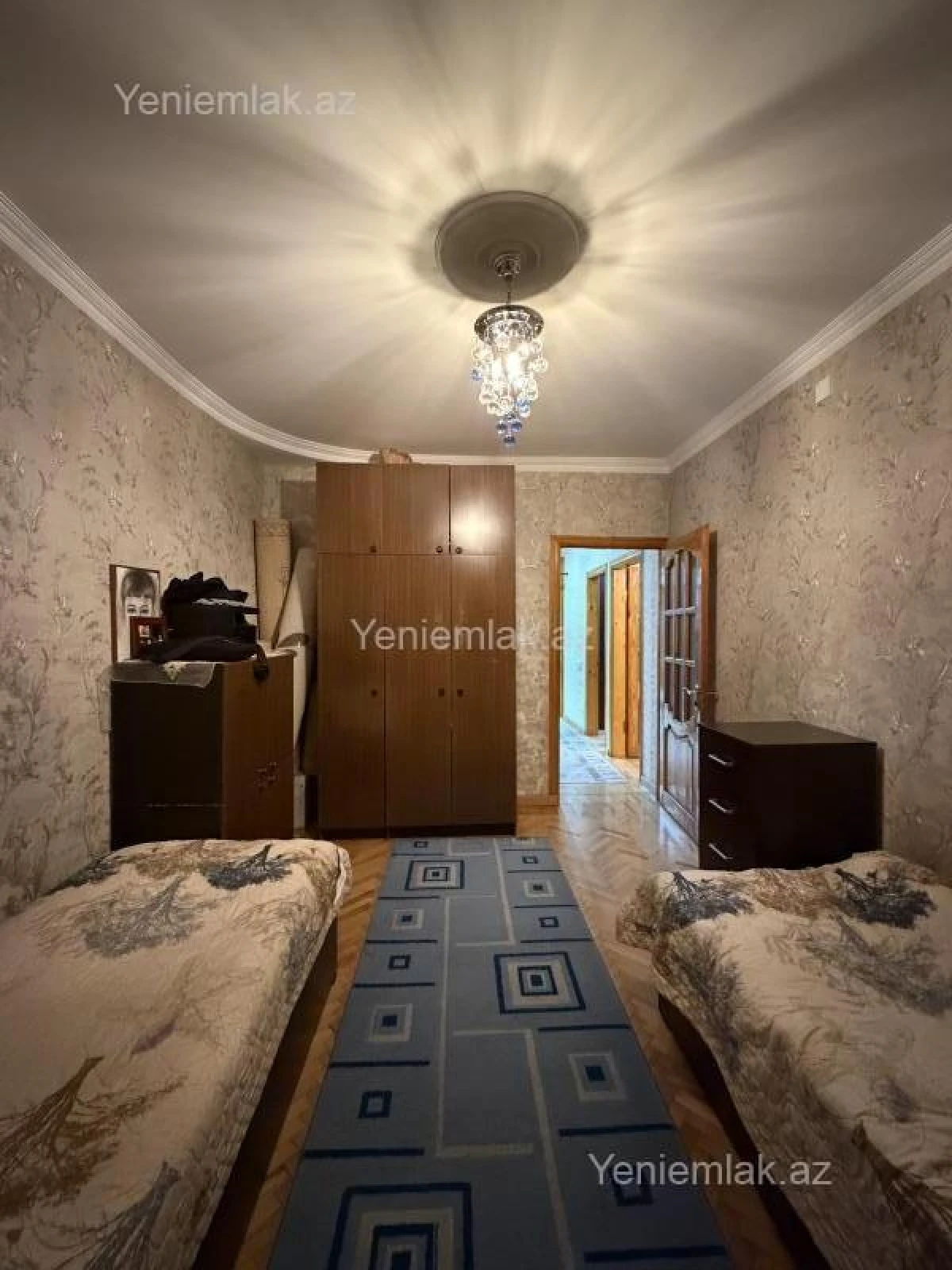 Satılır 3 otaqlı köhnə tikili 90 m²