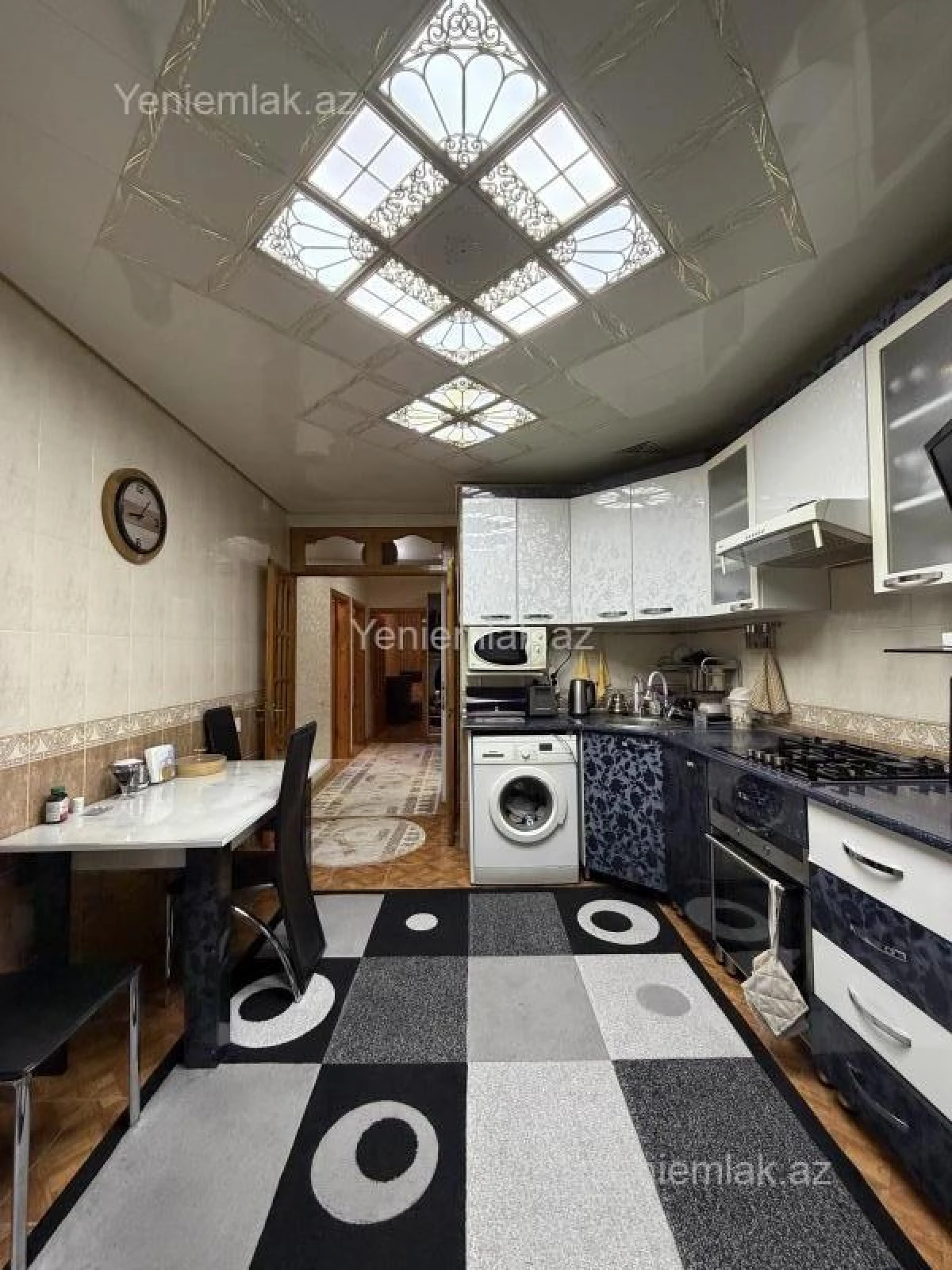 Satılır 3 otaqlı köhnə tikili 90 m²