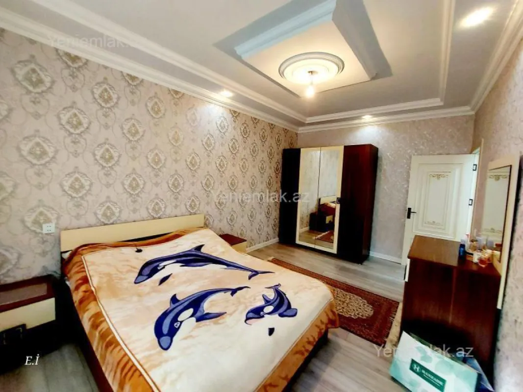 Satılır 3 otaqlı köhnə tikili 72 m²