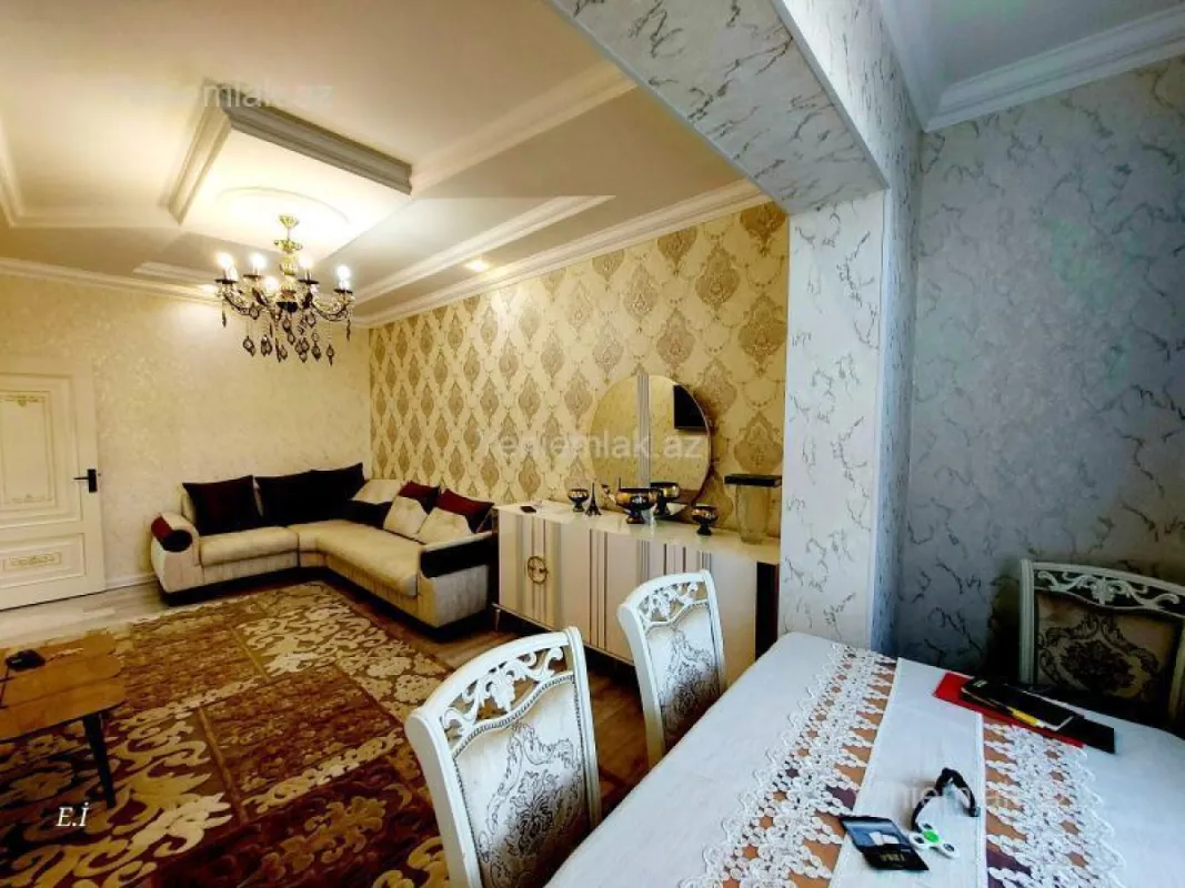 Satılır 3 otaqlı köhnə tikili 72 m²