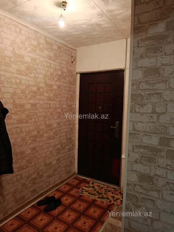 Satılır 2 otaqlı köhnə tikili 47 m²