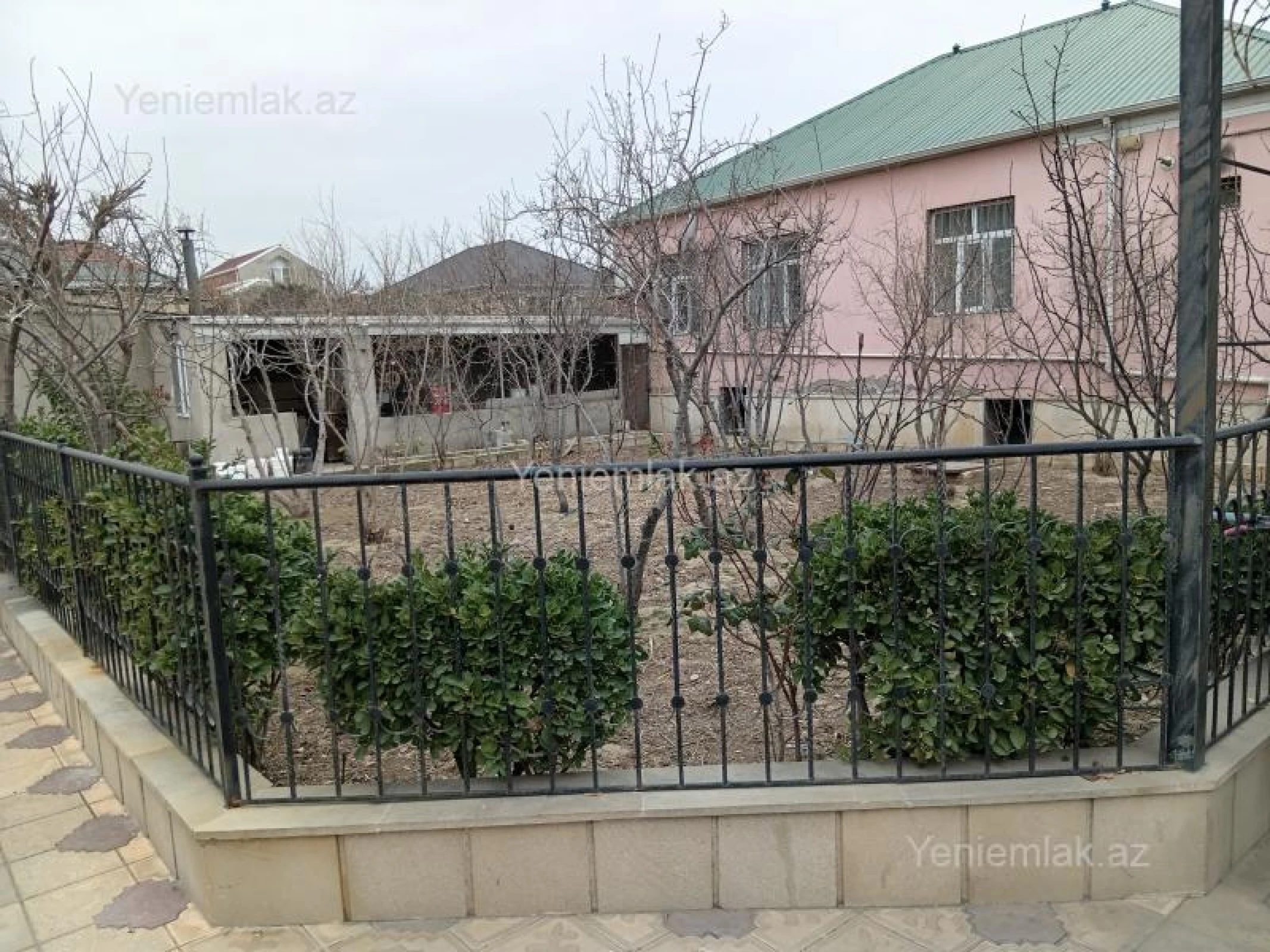 Satılır 5 otaqlı həyət evi 150 m²