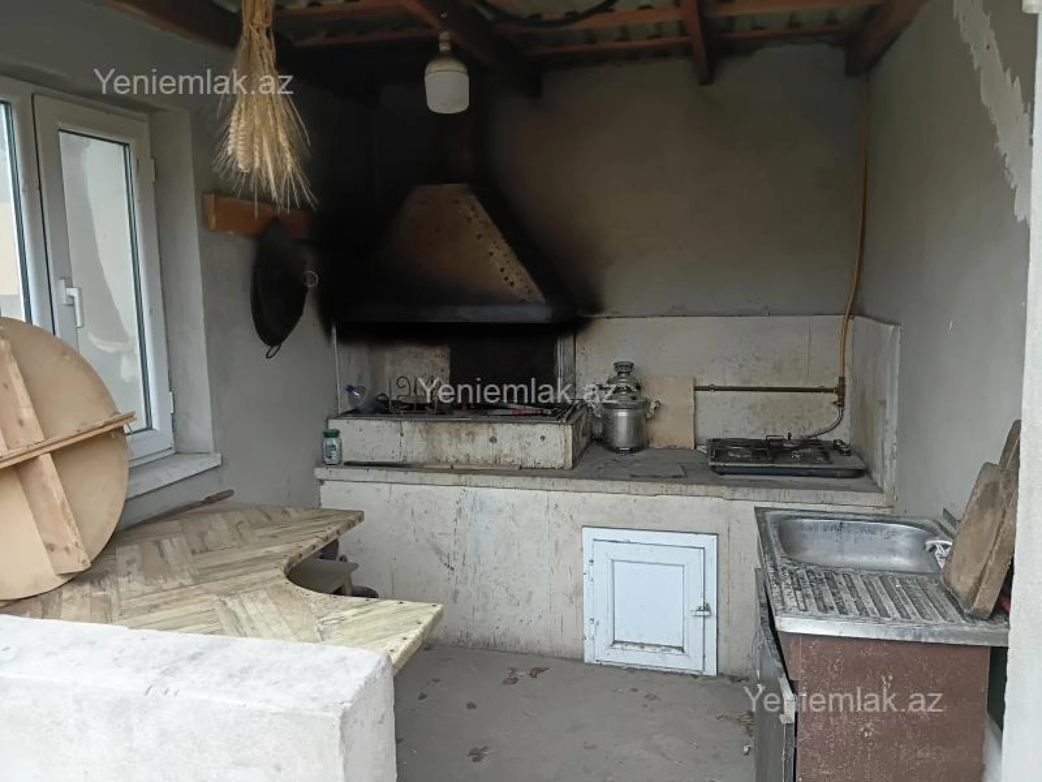 Satılır 5 otaqlı həyət evi 150 m²