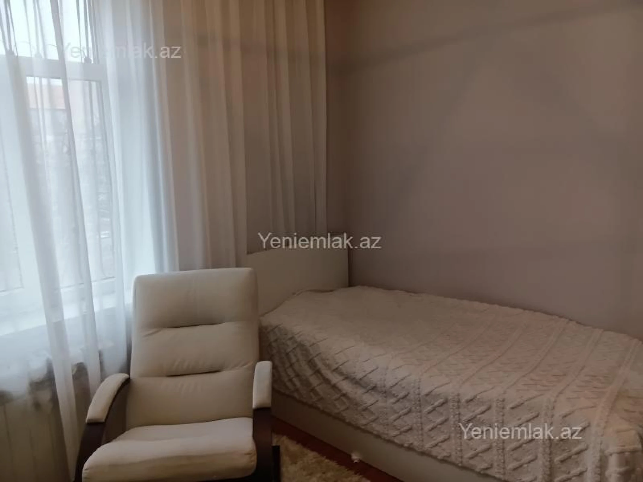 Satılır 5 otaqlı həyət evi 150 m²