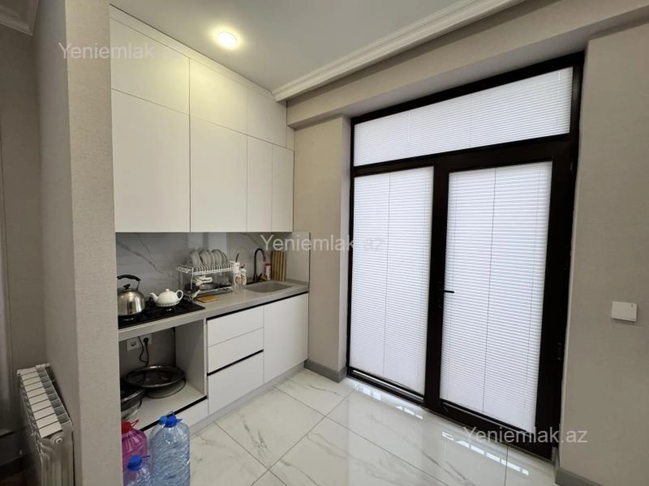 Satılır 2 otaqlı yeni tikili 64 m²
