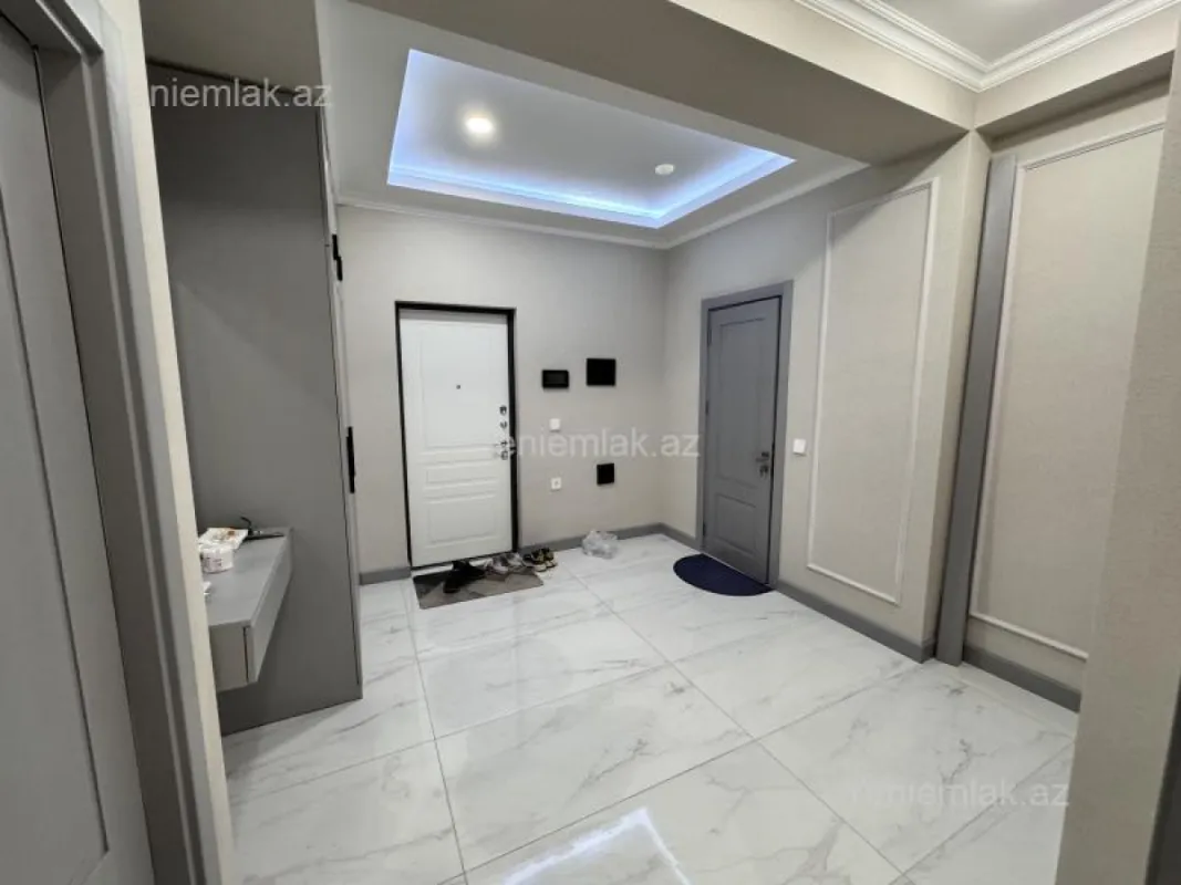 Satılır 2 otaqlı yeni tikili 64 m²