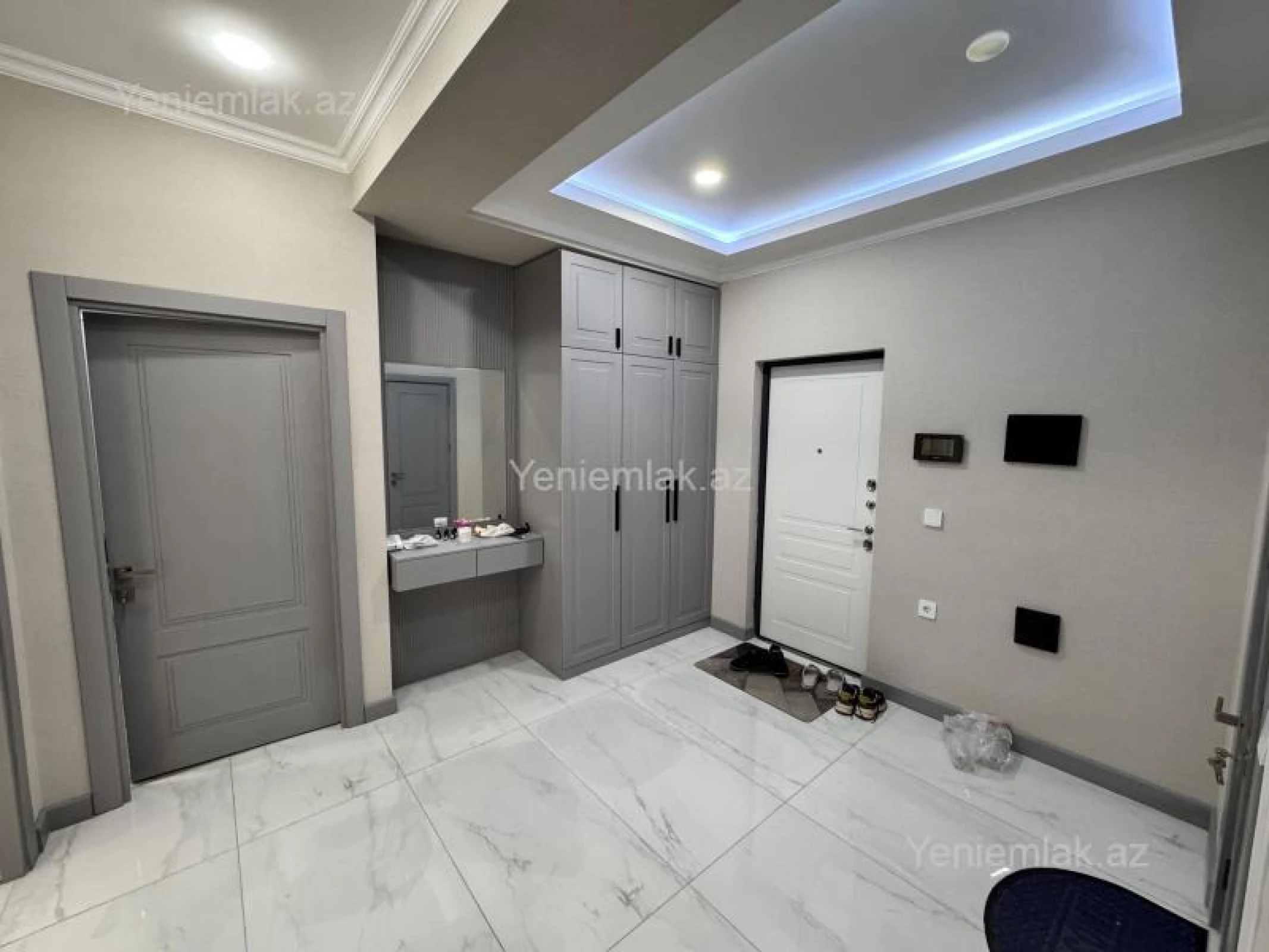 Satılır 2 otaqlı yeni tikili 64 m²