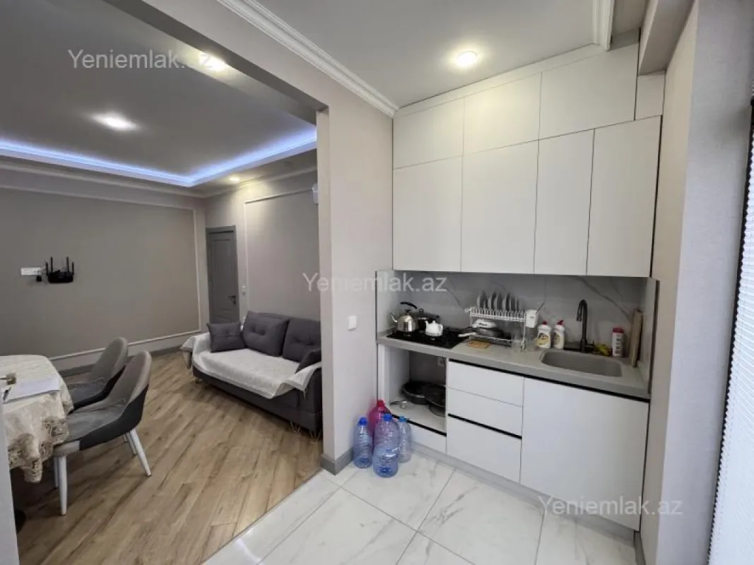 Satılır 2 otaqlı yeni tikili 64 m²