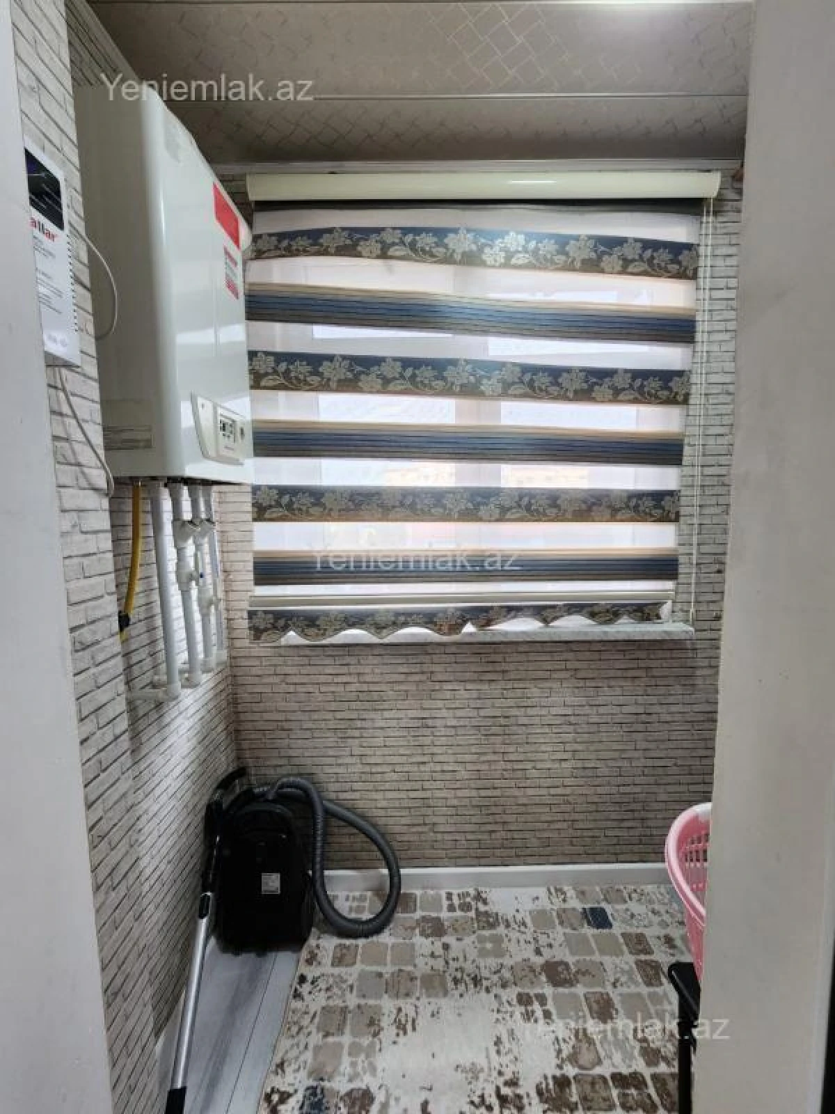 Satılır 4 otaqlı köhnə tikili 86 m²