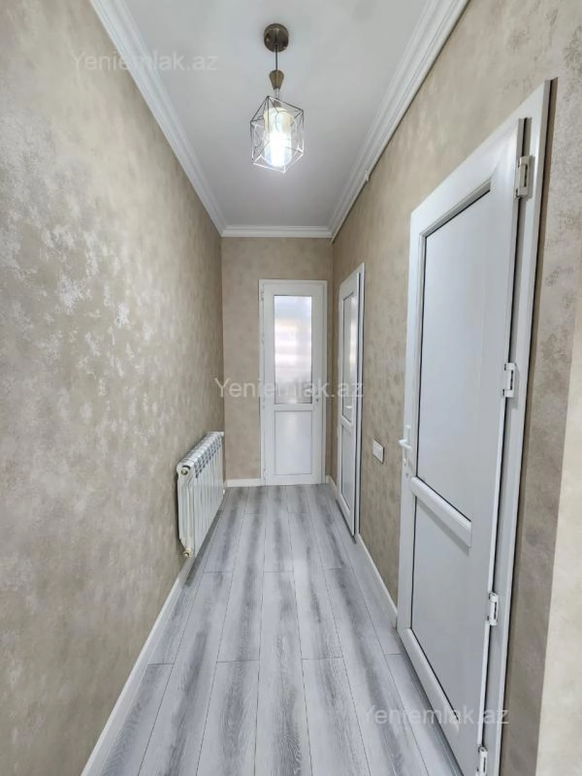 Satılır 4 otaqlı köhnə tikili 86 m²